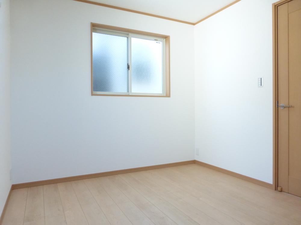 Non-living room. Building 3 Local (December 12, 2013) Shooting