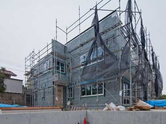 Local appearance photo. Local shooting