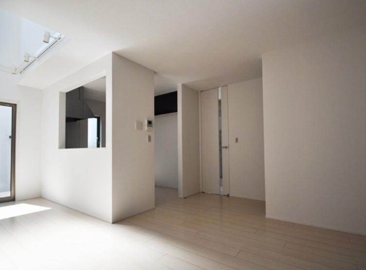 Same specifications photos (living). 1 Building 18.7 Pledge / Building 2 20.0 Pledge of Spacious face-to-face kitchen type living dining kitchen