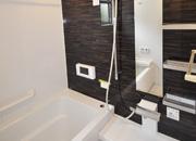 Same specifications photo (bathroom). Thermos bathtub ・ It is a bath of spray shower type. Cradle tub of a new sense, such as the cradle It features a bathing feeling like wrap around the beautiful curves and systemic.