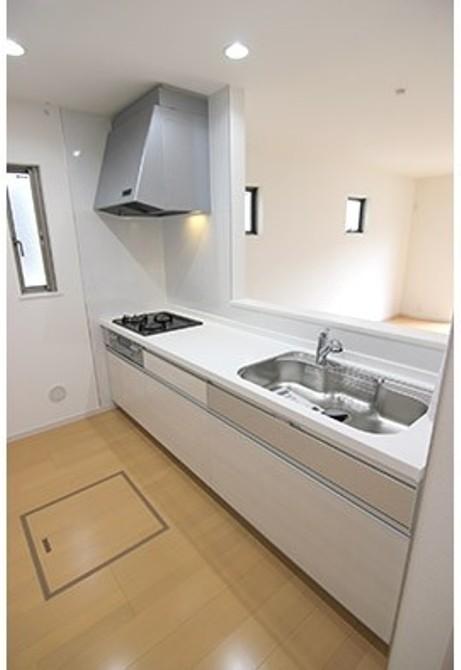 Same specifications photo (kitchen). The company construction cases