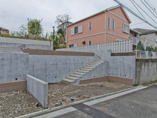 Other local. Local (12 May 2013) Shooting