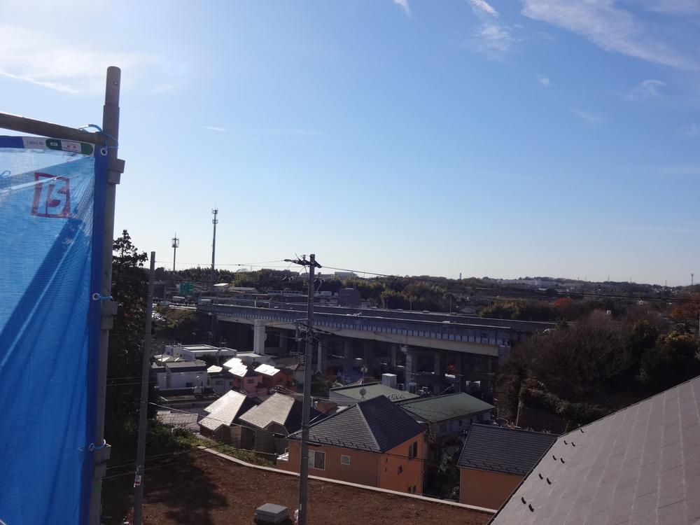 View photos from the dwelling unit. View from the site (December 2013) Shooting