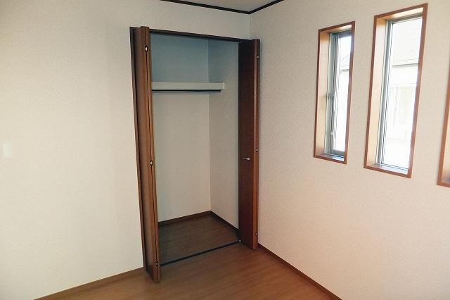 Receipt. 1 Building Indoor (November 22, 2013) Shooting