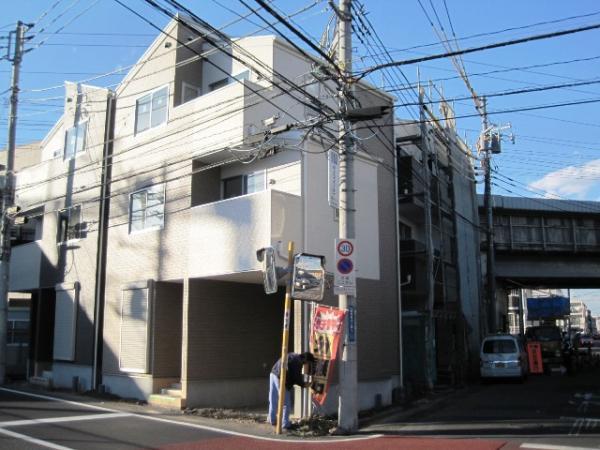 Local appearance photo