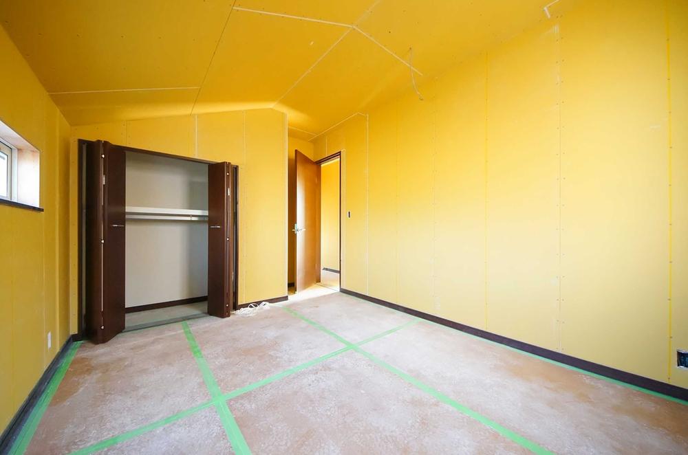 Non-living room. Indoor (11 May 2013) Shooting, It is 2 Kaiyoshitsu 6.03 Pledge with the closet.