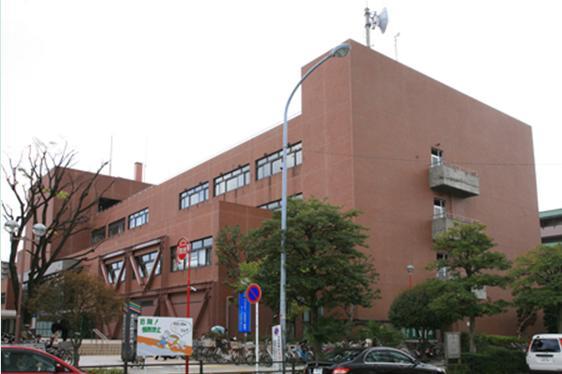 Government office. 1200m to Yokohama Kohoku ward office