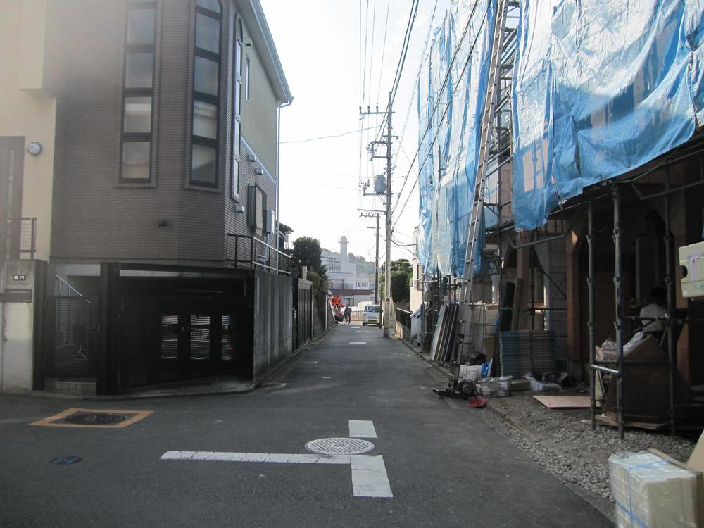 Local photos, including front road. Local (11 May 2013) Shooting