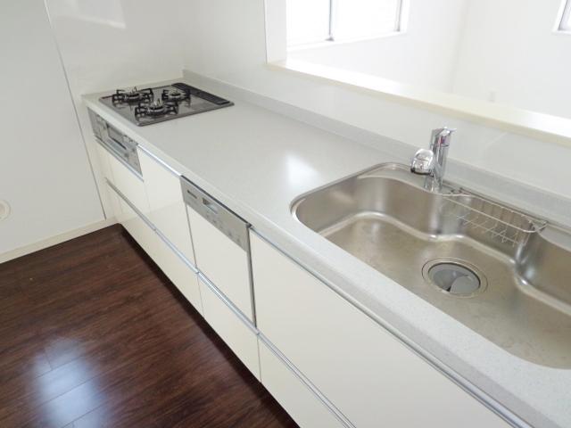 Kitchen. System kitchen