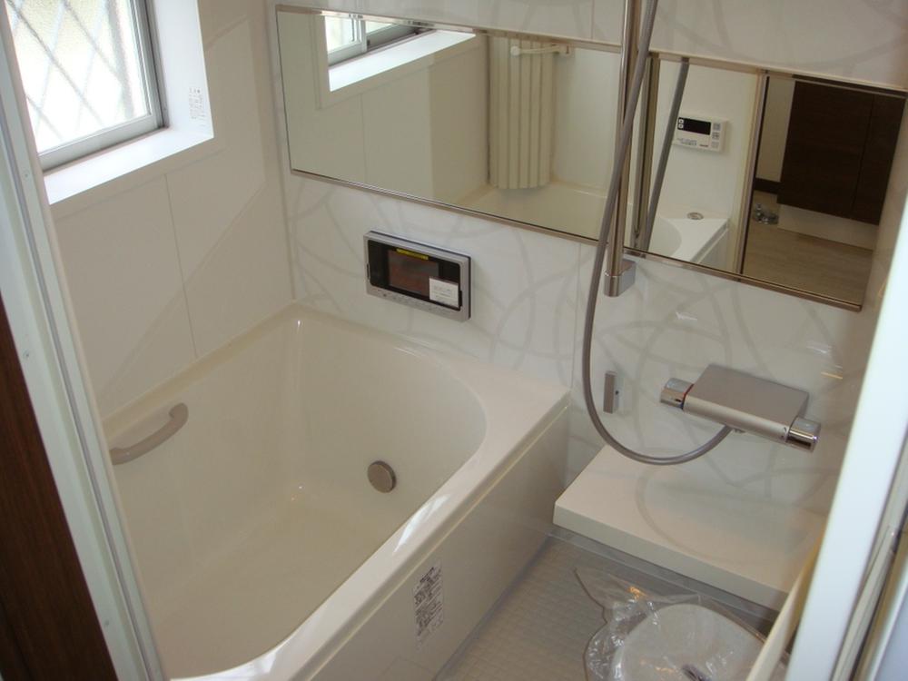 Bathroom. Indoor (11 May 2013) Shooting. 1 pyeong type of bathroom