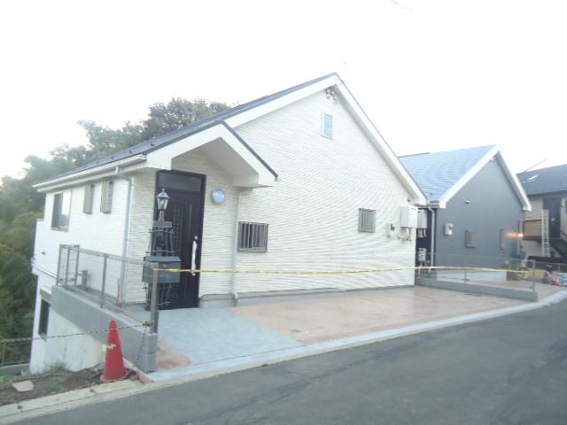 Local appearance photo