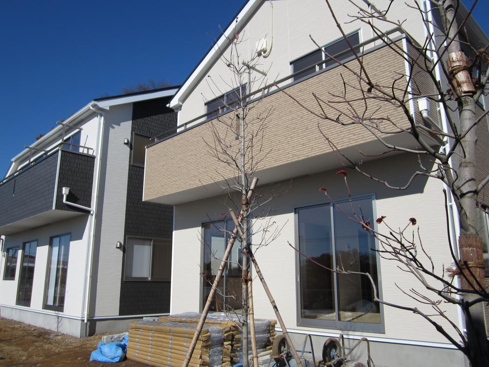 Local appearance photo. 1, Building 2