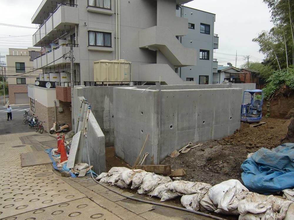 Local land photo. Local (10 May 2013) Shooting