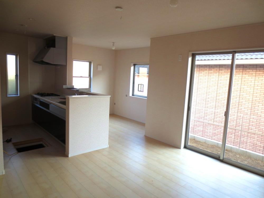 Living. Indoor (12 May 2013) Shooting