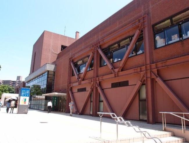 Government office. 950m to Kohoku Ward