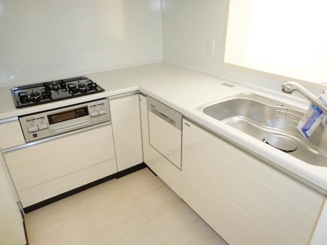 Kitchen. System kitchen