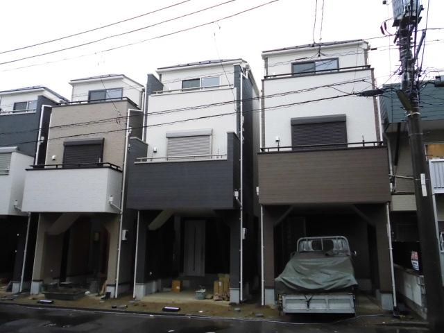 Local photos, including front road