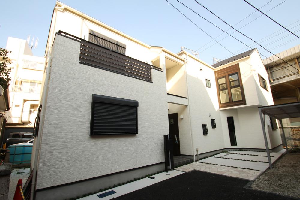 Local appearance photo