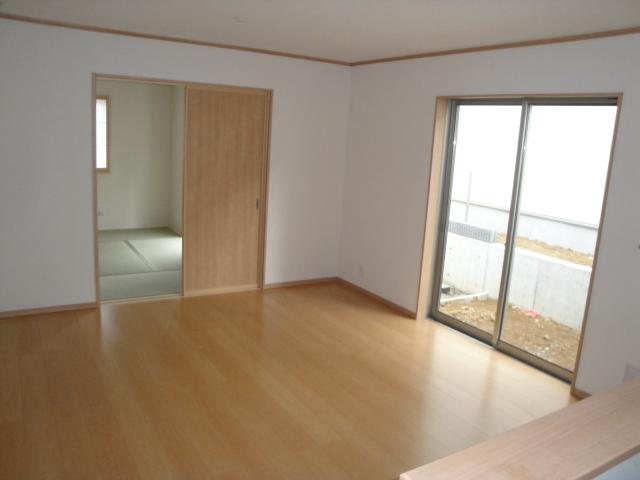 Living.  [K Building] Indoor (11 May 2013) Shooting