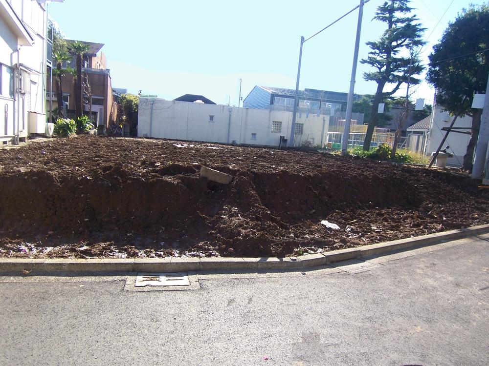 Local land photo. Local (12 May 2013) Shooting