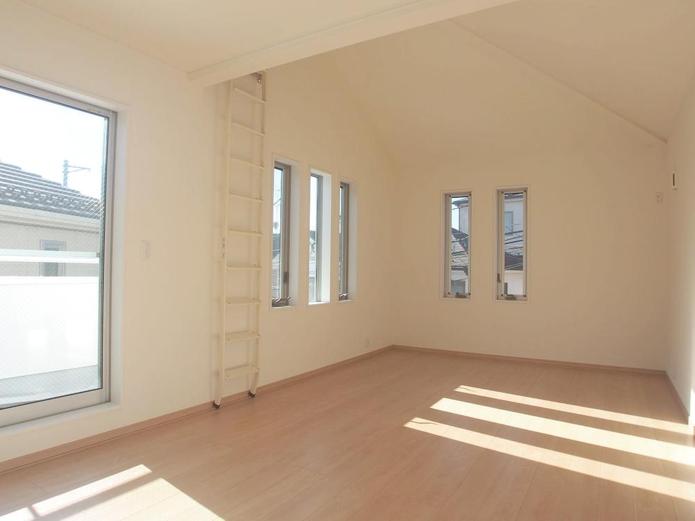 Living. 1 Building LDK (12 May 2013) Shooting