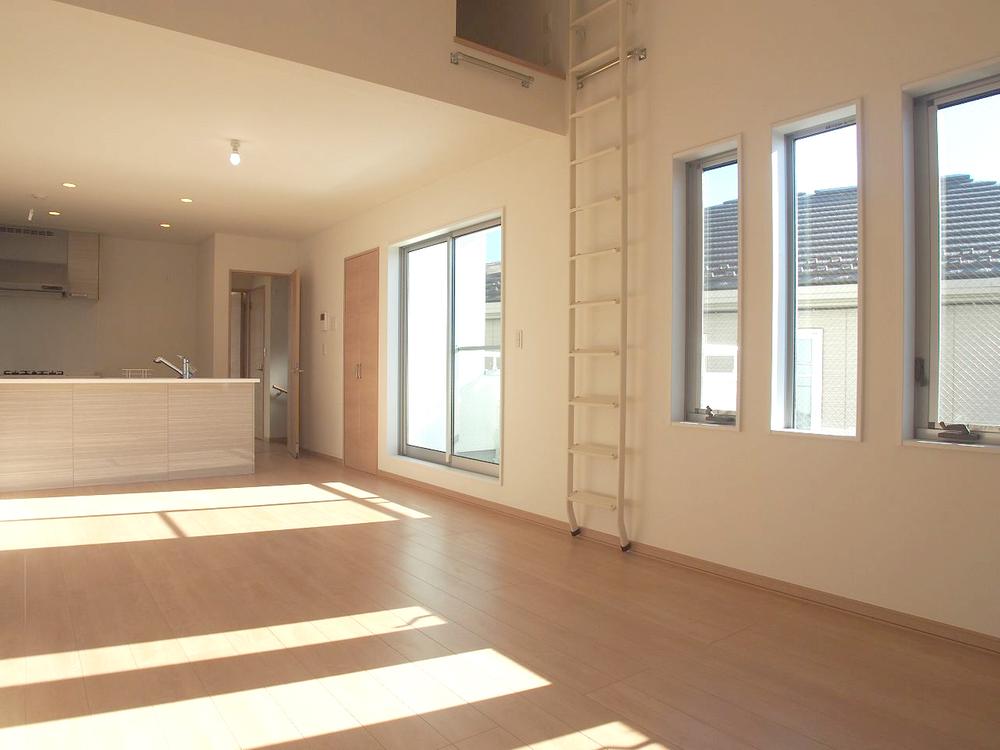 Living. 1 Building LDK (12 May 2013) Shooting