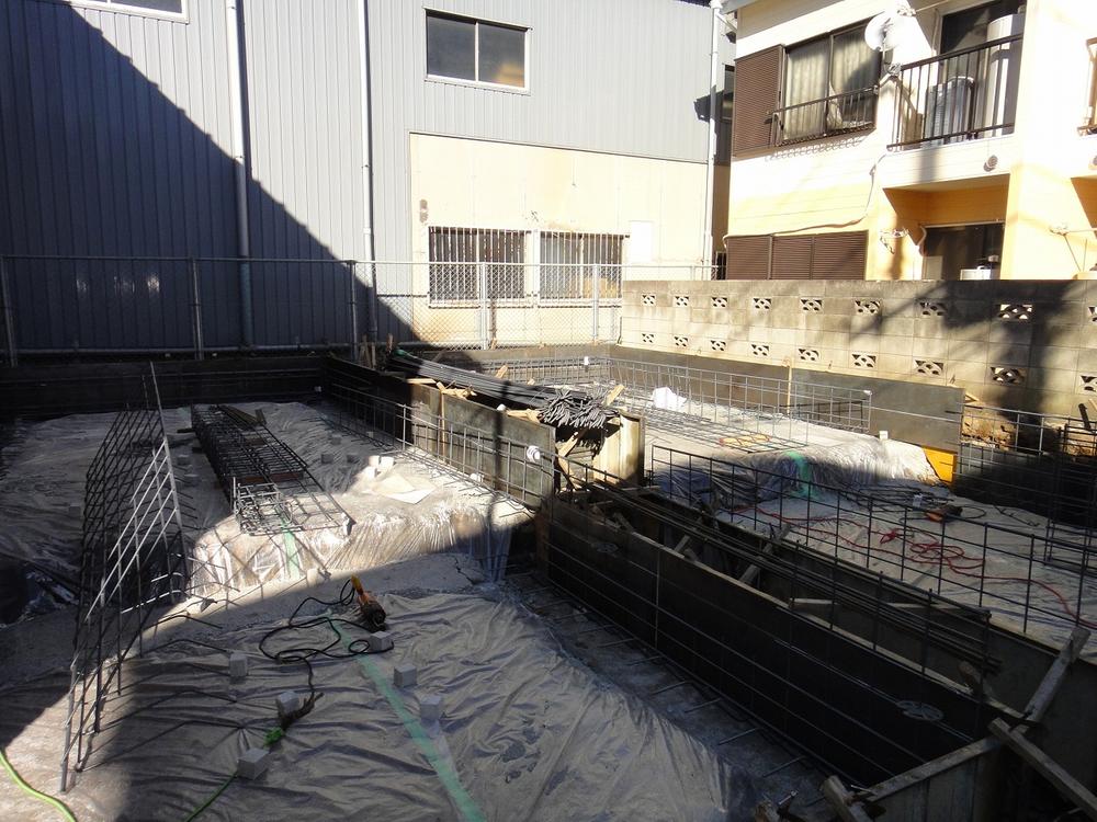 Local appearance photo. Local (12 May 2013) Shooting