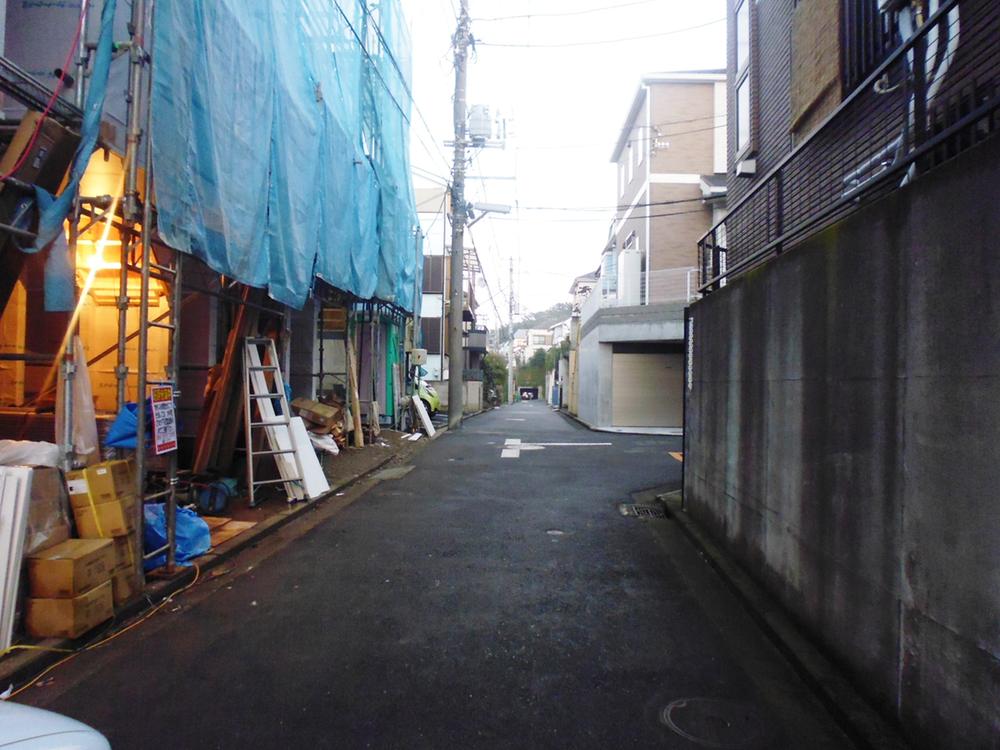 Local photos, including front road. About 4.0m on public roads