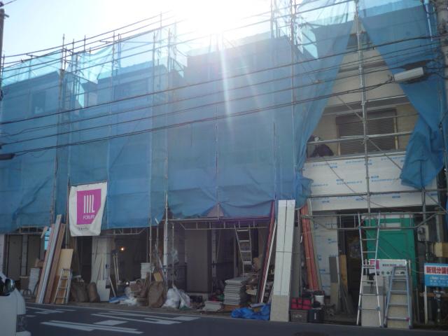 Local appearance photo. Local (12 May 2013) Shooting