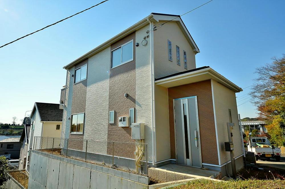 Local appearance photo