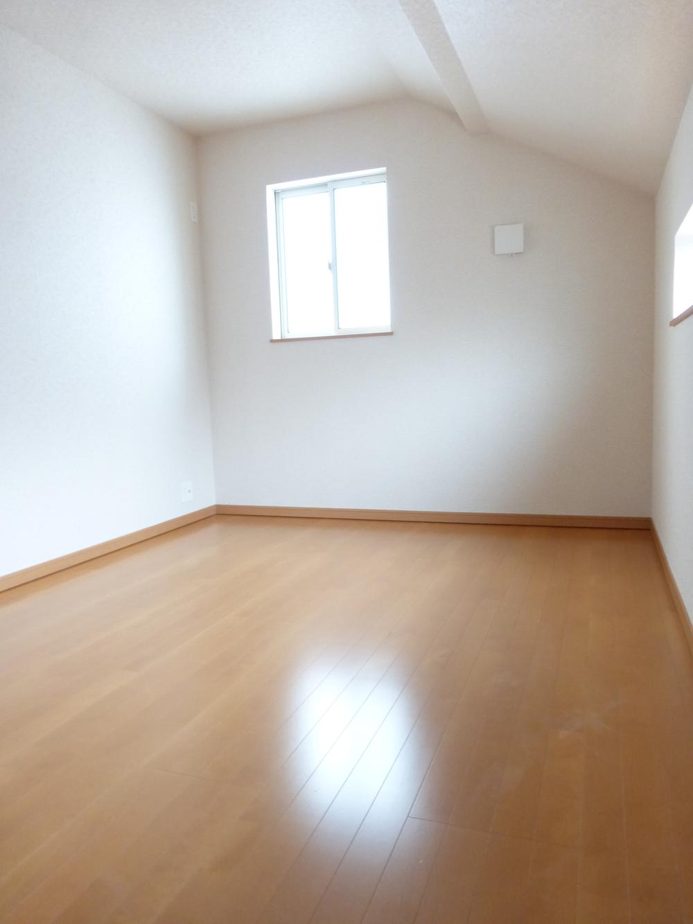 Non-living room. 1 Building Indoor (December 9, 2013) Shooting