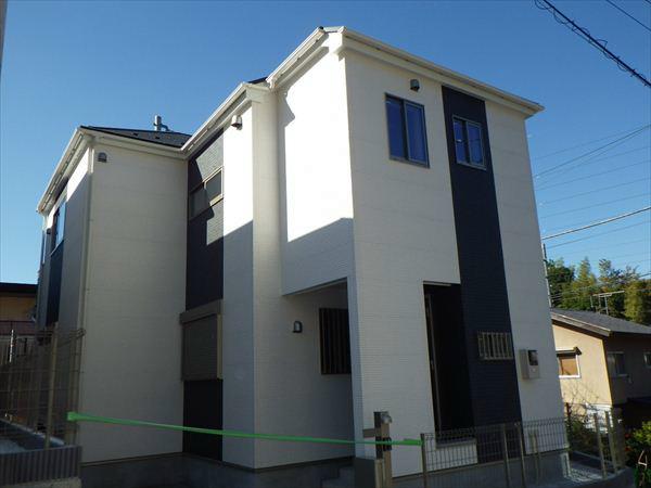 Local appearance photo. 1 Building appearance