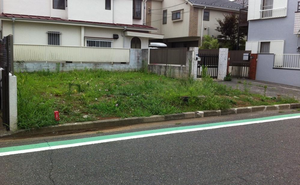 Local photos, including front road. Local (July 2013) Shooting