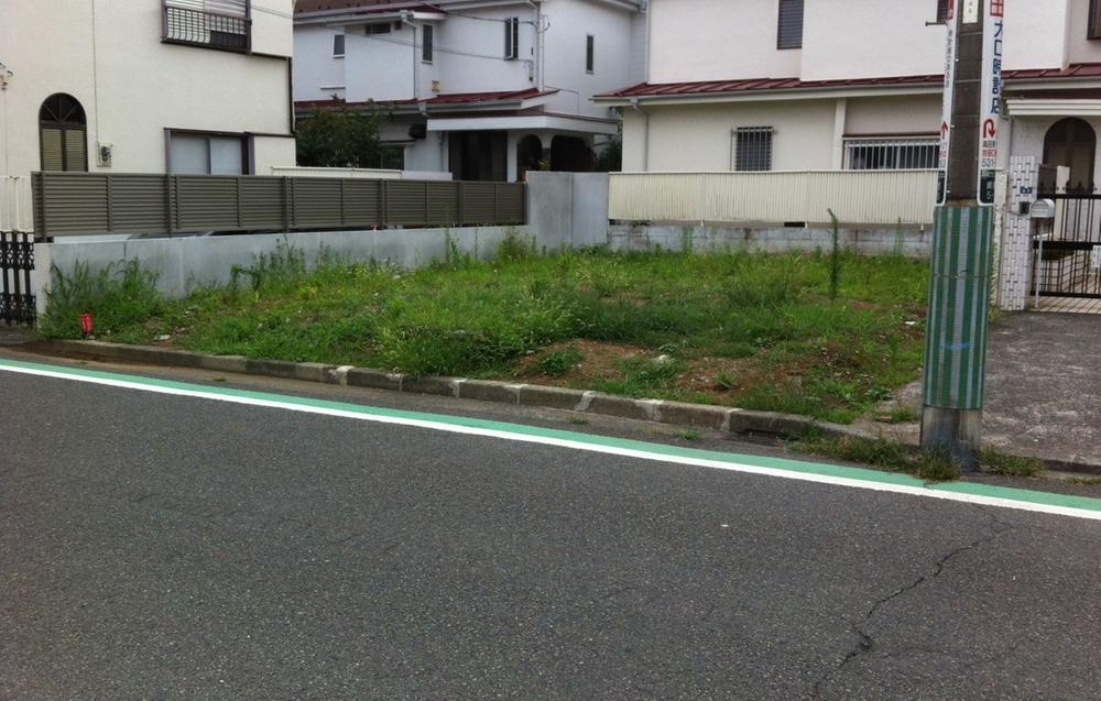 Local photos, including front road. Local (July 2013) Shooting