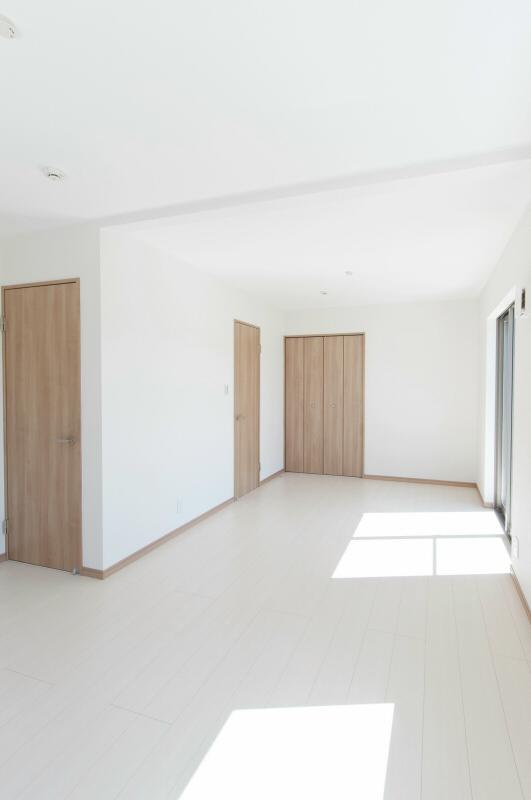 Same specifications photos (Other introspection). Western-style construction cases