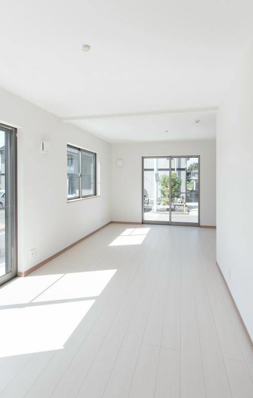 Same specifications photos (Other introspection). Western-style construction cases