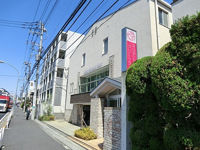 Hospital. 560m to Maria Children's clinic (pediatrics)