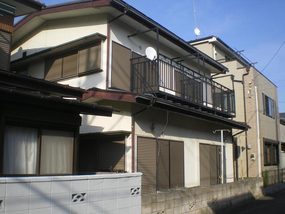 Local land photo. Local (10 May 2013) Shooting