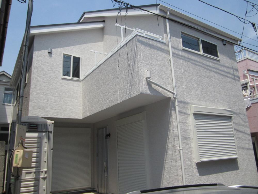 Local appearance photo