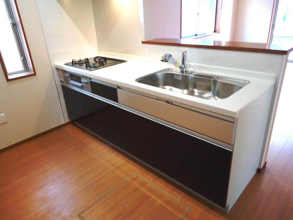 Kitchen. Water purifier integrated faucets with system Kitchen