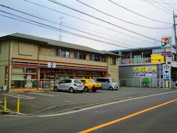 Convenience store. 734m to Seven-Eleven Yokohama Toriyama-cho shop