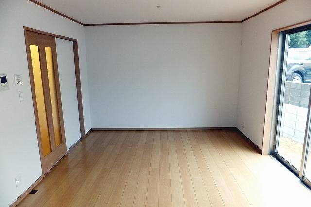 Living. L Building Indoor (November 25, 2013) Shooting