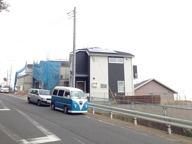 Local photos, including front road. Local (11 May 2013) Shooting