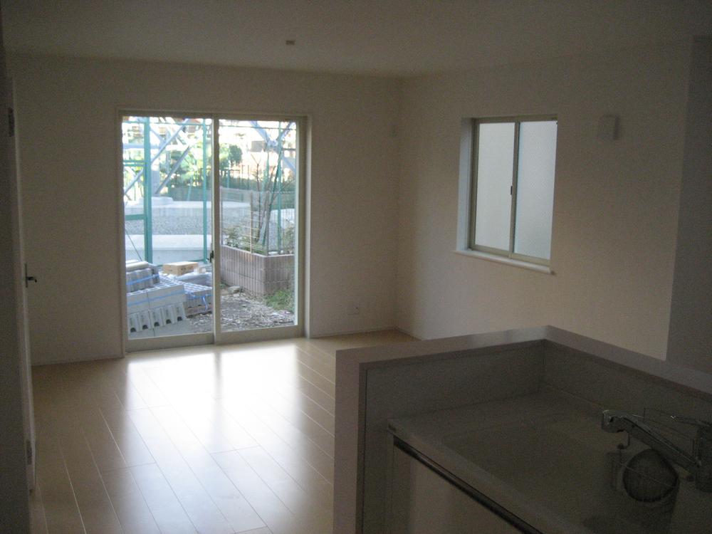 Living. Indoor (12 May 2013) Shooting