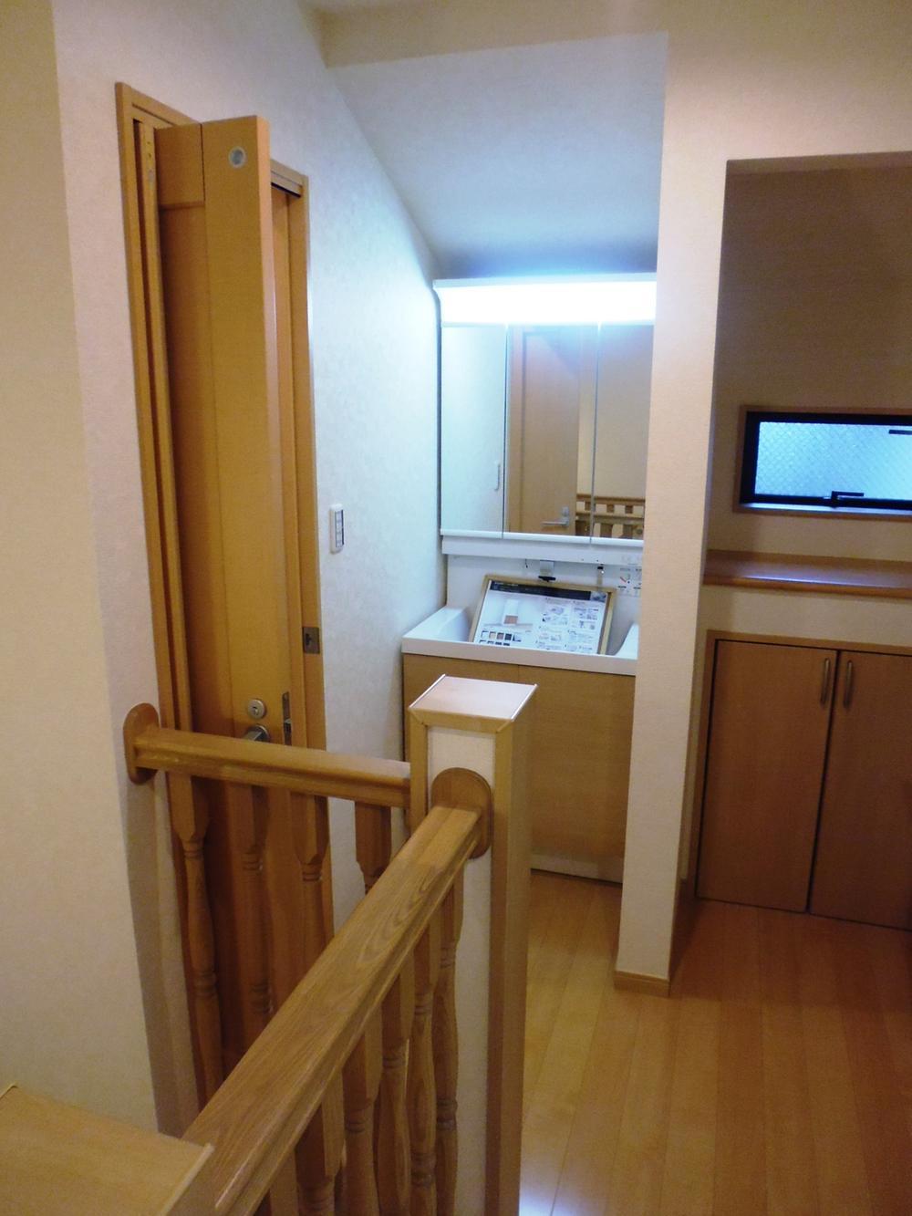 Wash basin, toilet. Happy wash basin also on the second floor