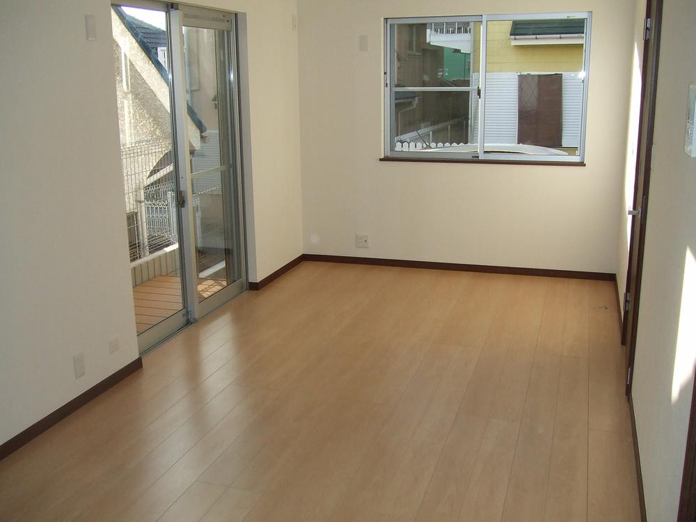 Living. Indoor (12 May 2013) Shooting