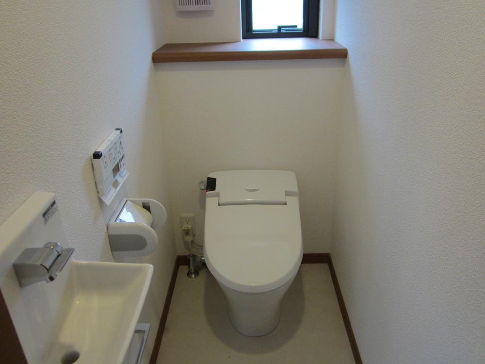 Same specifications photos (Other introspection). Toilet