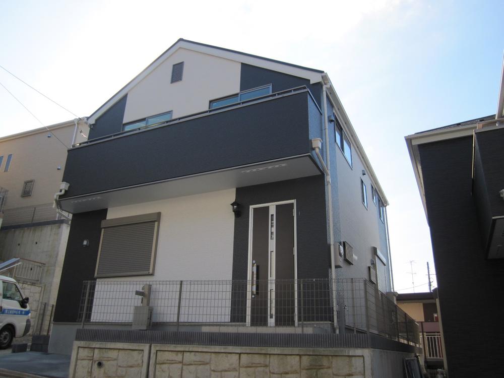 Local appearance photo