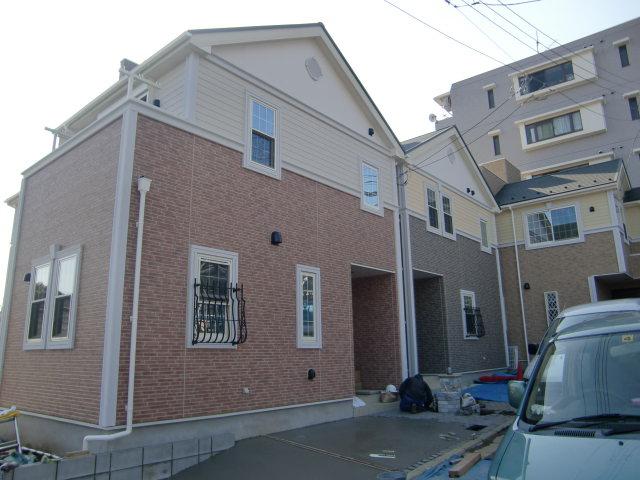 Local appearance photo. Local (11 May 2013) Shooting