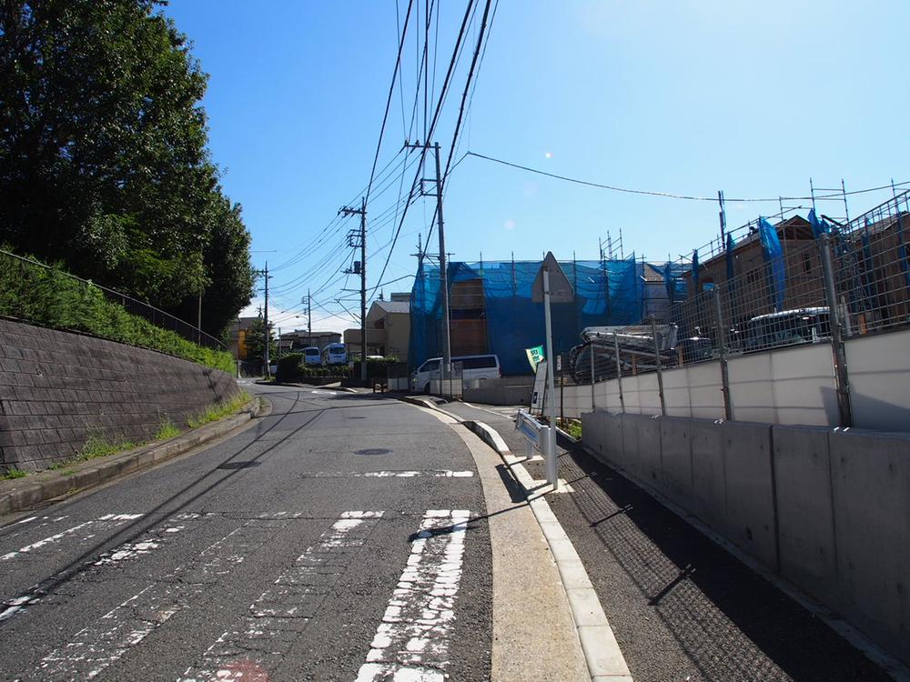 Local photos, including front road. Local (September 2013) Shooting